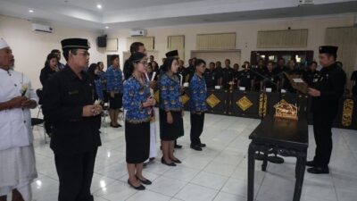 Pejabat Tinggi dan PNS Formasi Tahun 2024 Dilantik Bupati Kembang Hartawan di Aula Lantai 2 Jimbarwana